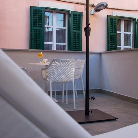 Lux Apartment Arija Split Buitenkant foto