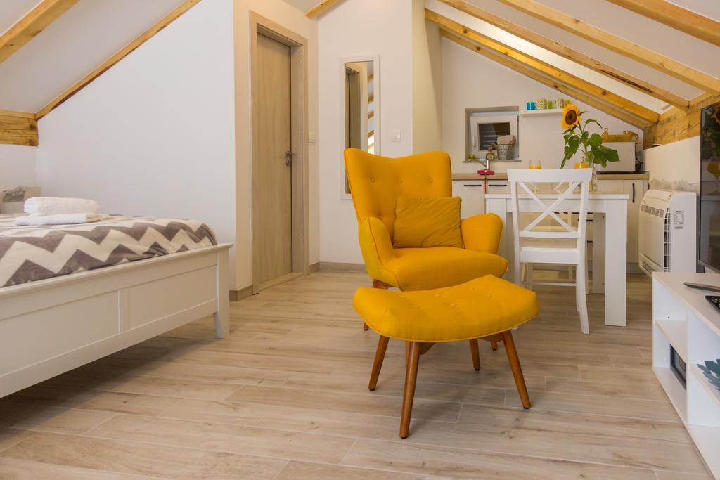 Lux Apartment Arija Split Buitenkant foto