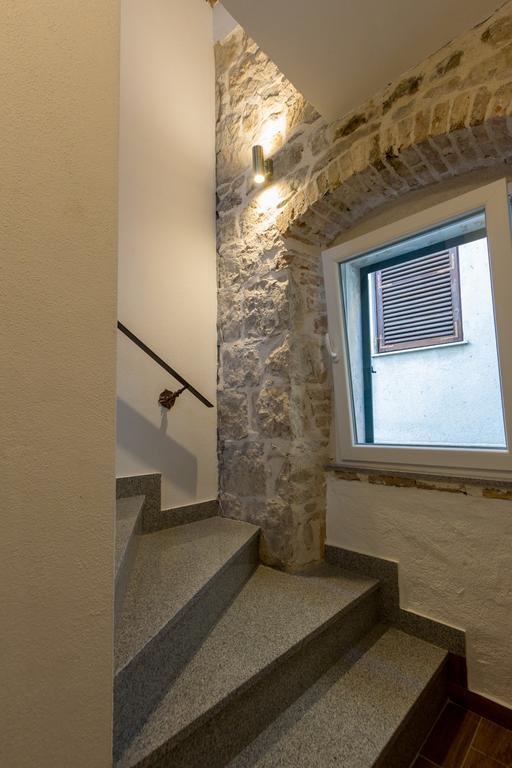 Lux Apartment Arija Split Buitenkant foto