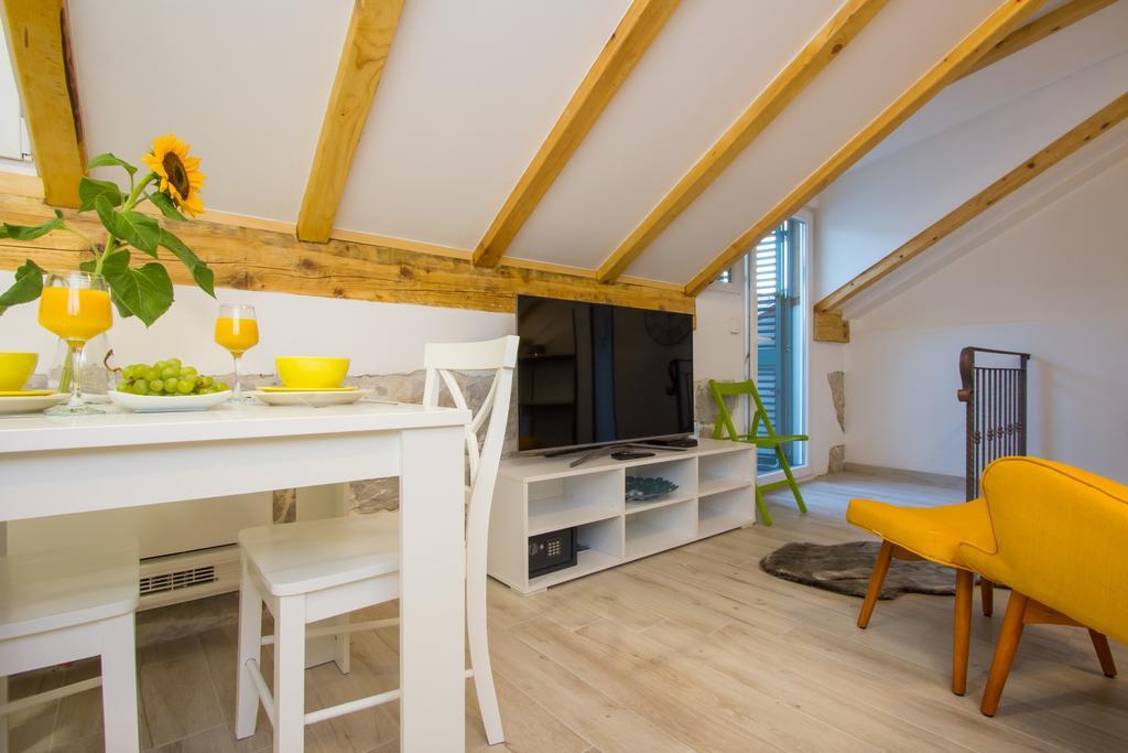 Lux Apartment Arija Split Buitenkant foto