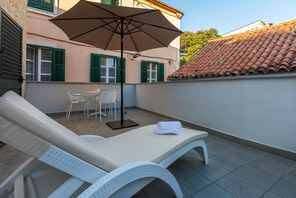 Lux Apartment Arija Split Buitenkant foto