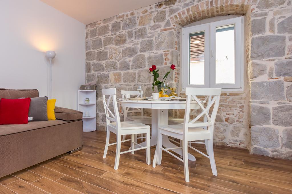 Lux Apartment Arija Split Buitenkant foto